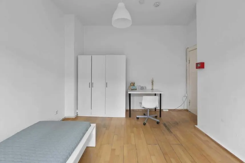 Helles Zimmer in 3er-WG, Reinach, BL 2